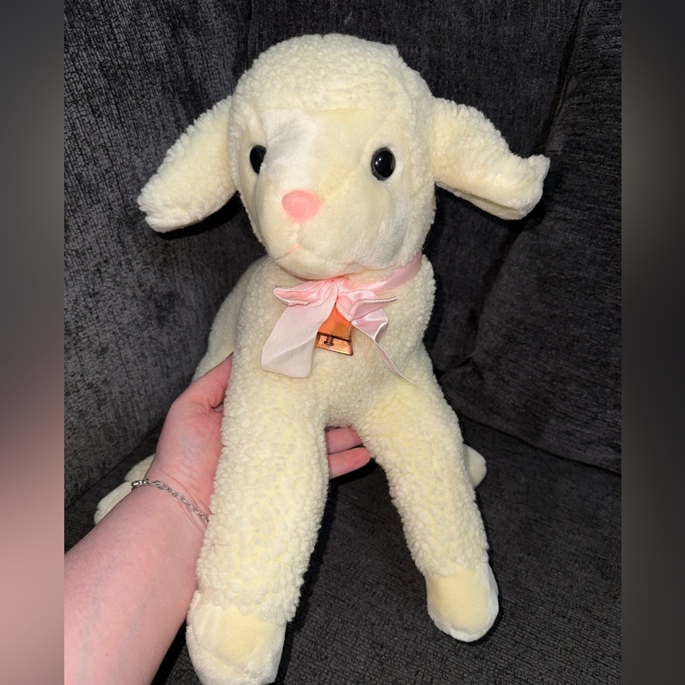 VINTAGE ABC ANNA BABY CLUB PLUSH LAMB SHEEP WITH BELL STUFFED ANIMAL